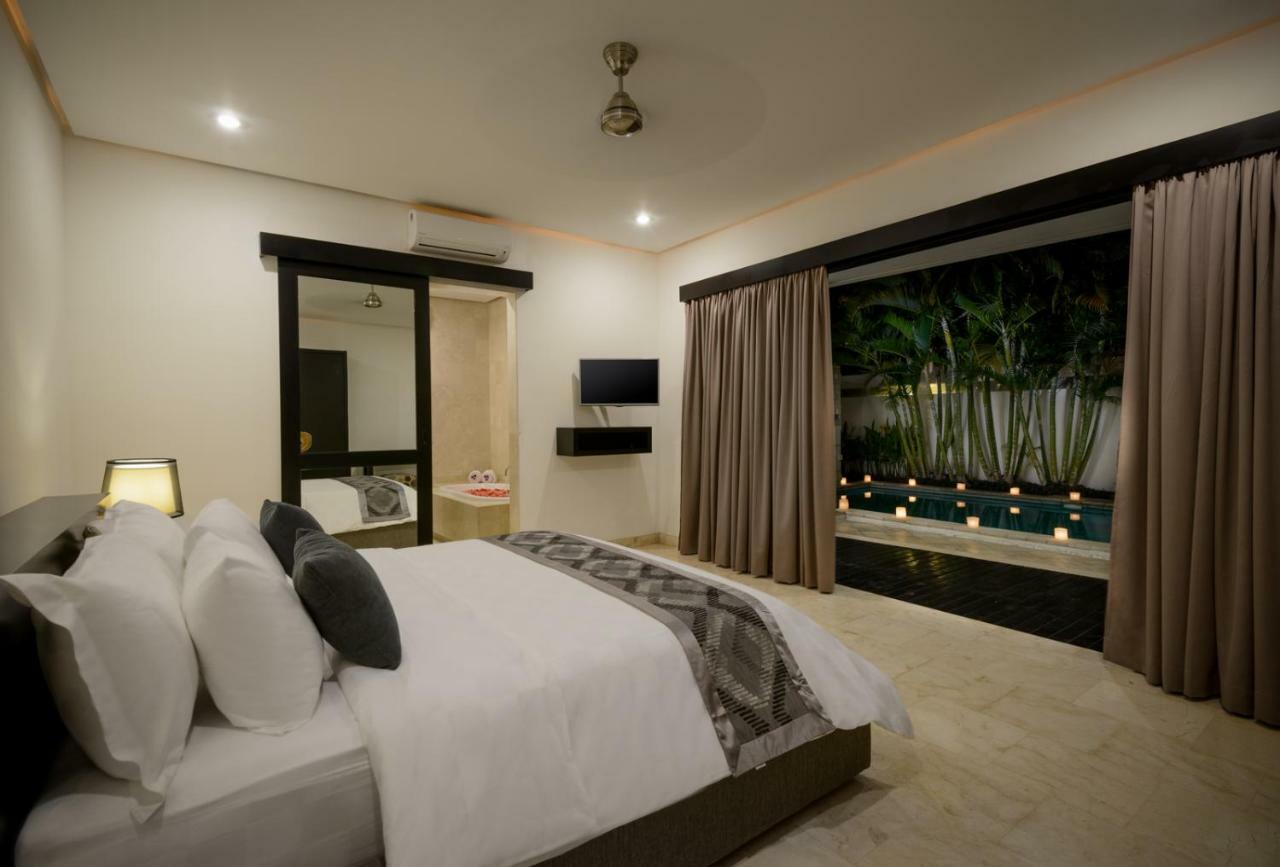 Villa Maharani Seminyak Extérieur photo