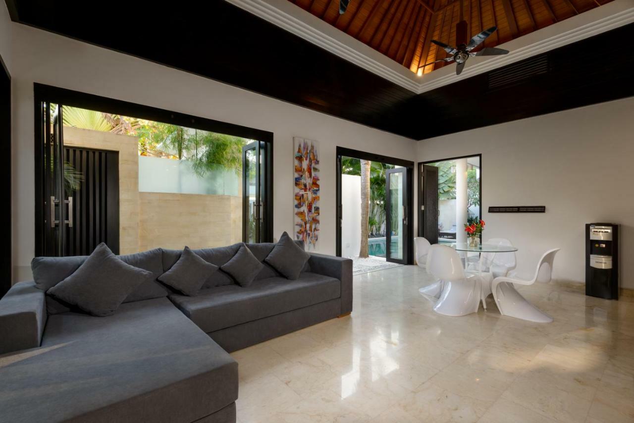 Villa Maharani Seminyak Extérieur photo